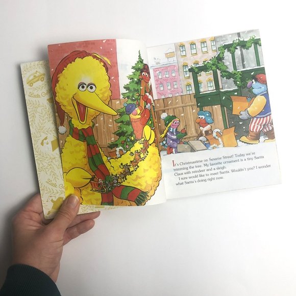 Vintage Christmas Book 90s Sesame Street Big Bird Meets Santa Claus 1997 - Picture 3 of 7